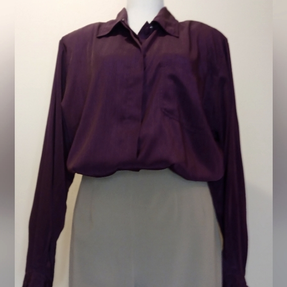 💰Christie and Jill Chic Long Sleeve Button Down Top - Picture 3 of 15